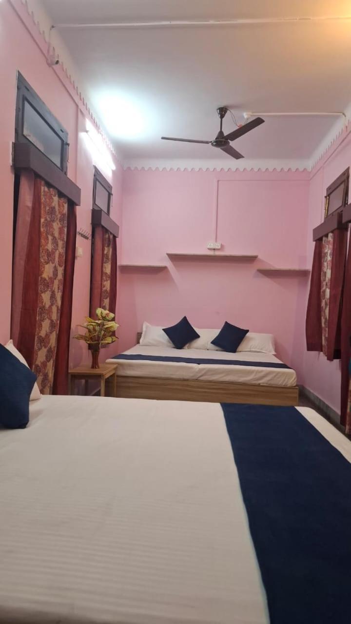 Homestay Madhavi *